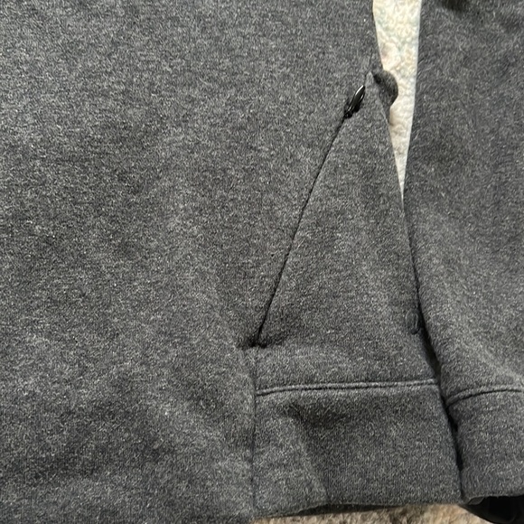 Lululemon & Go Endeavor Long Sleeve Sweatshirt - Picture 4 of 10